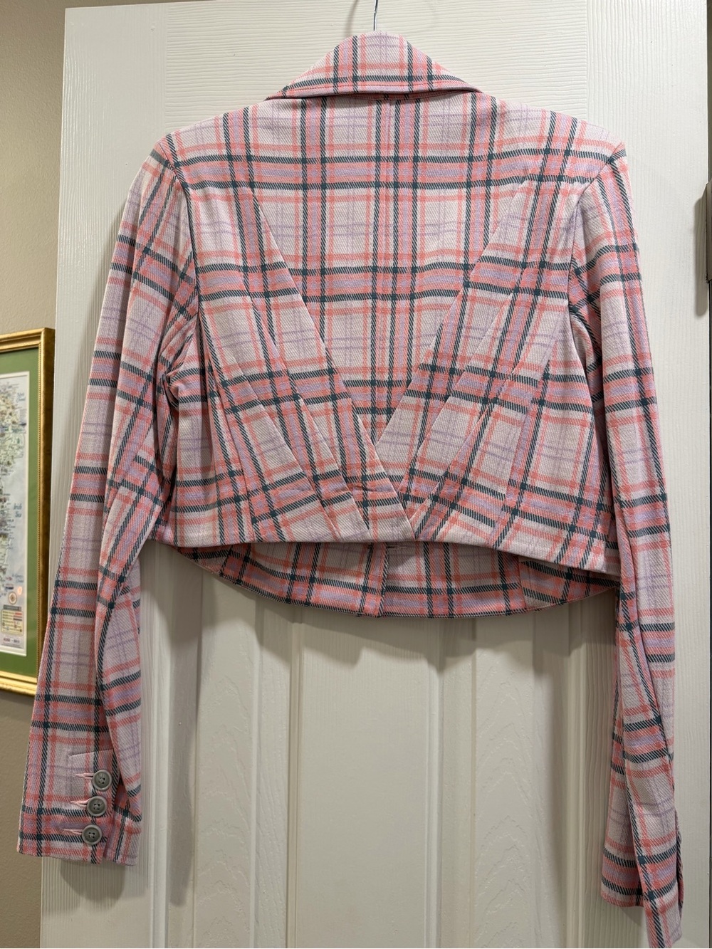 CAbi Pink Plaid Cropped Jacket NWT Size M - Picture 3 of 3
